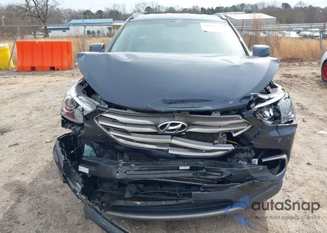 2017 Hyundai Santa Fe Sport 2.4L z USA, uszkodzony, nr VIN 5NMZUDLB5HH046967